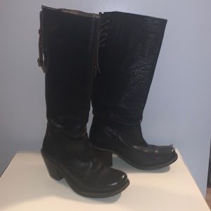 Frye boots- lace up, great condition